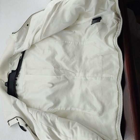 Tribal vest - Picture 9 of 11